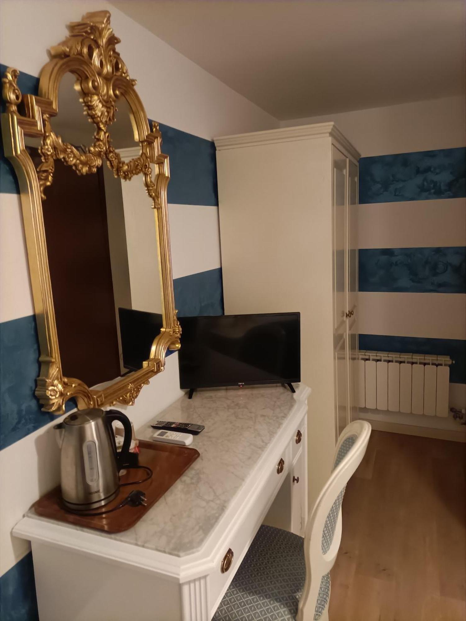 Palazzo Lion Morosini - Check In Presso Locanda Ai Santi Apostoli 威尼斯 外观 照片