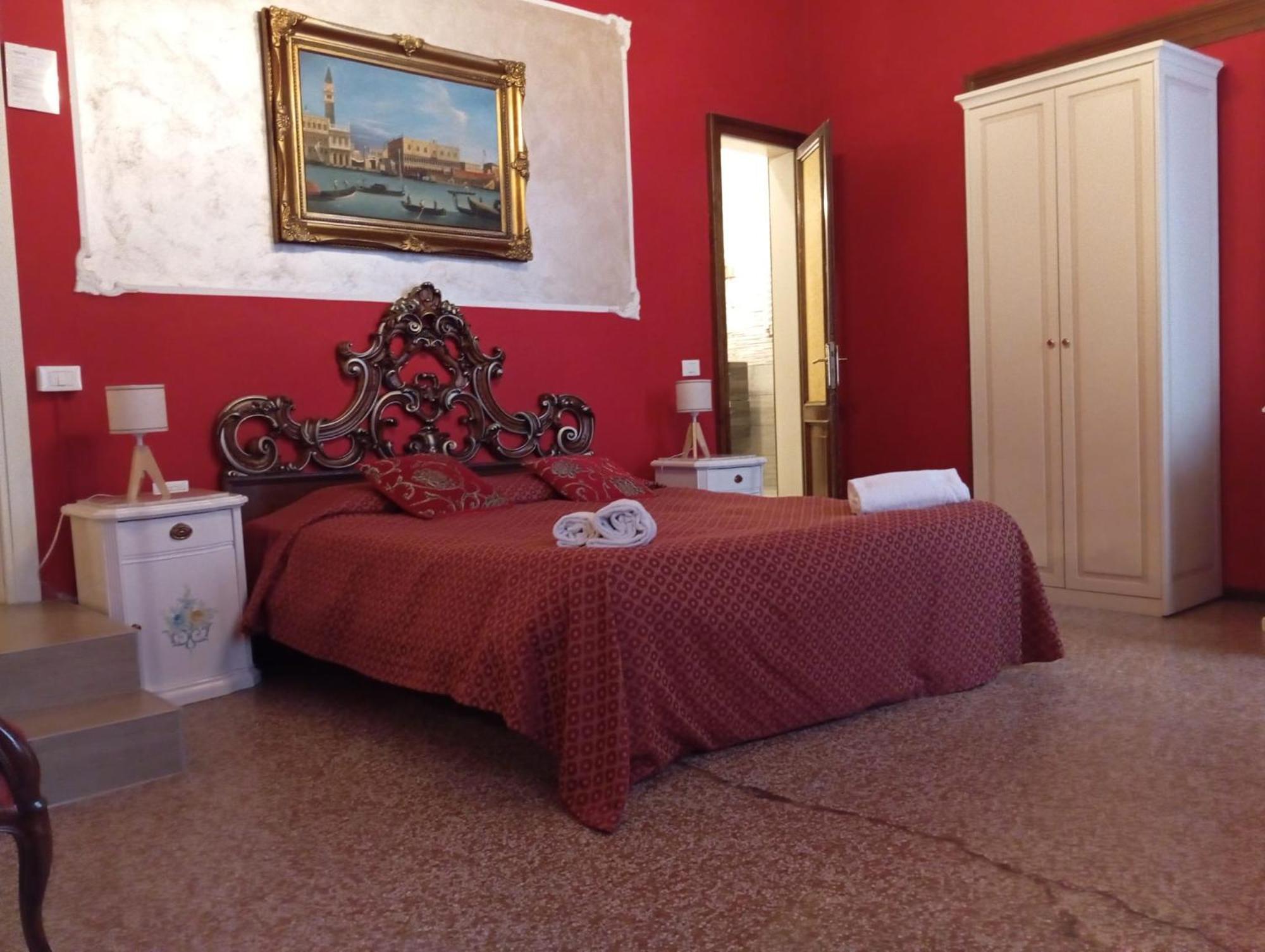 Palazzo Lion Morosini - Check In Presso Locanda Ai Santi Apostoli 威尼斯 外观 照片